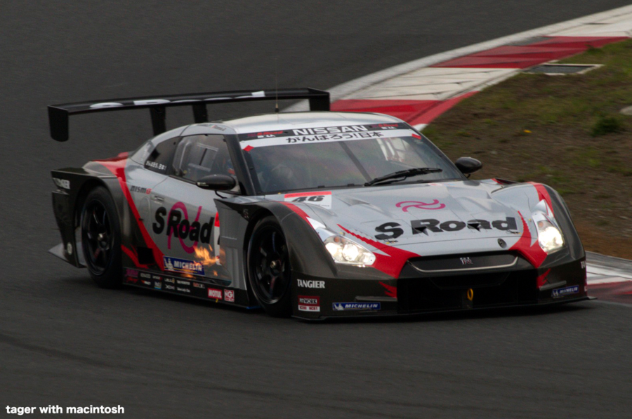 S-ROAD MOLA GT-R 単独首位！: tager with macintosh